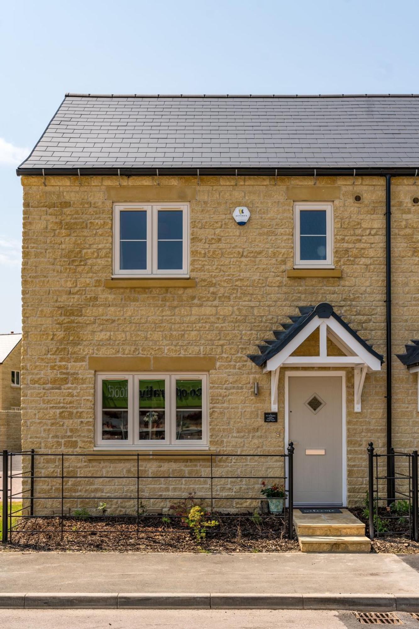 Fleming Cottage - Contemporary Cotswold Home Upper Rissington Exterior foto
